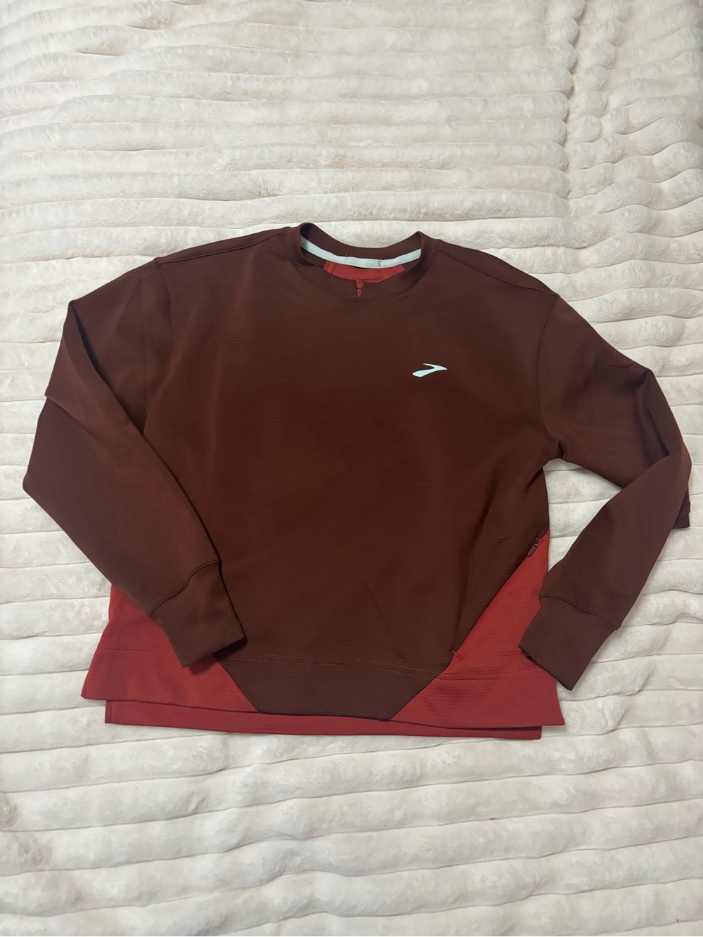 Brooks running long sleeve crewneck